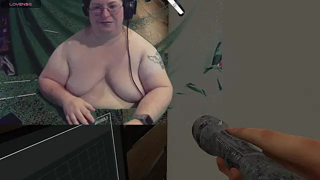 Snapshot of ShibariTurtleDuck chatting on October 11, 2025, 12:10 am ShibariTurtleDuck online show from October 11, 2025, 12:10 am