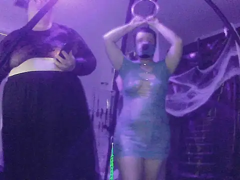 Snapshot of ShibariTurtleDuck chatting on October 19, 2025, 8:31 pm ShibariTurtleDuck online show from October 19, 2025, 8:31 pm