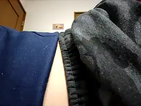 Snapshot of 07YUKIO chatting on February 24, 2025, 1:10 pm 07YUKIO online show from February 24, 2025, 1:10 pm