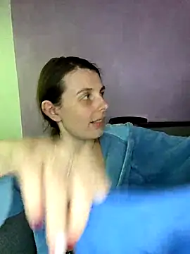 Snapshot of chachalette444 chatting on November 21, 2025, 9:57 pm chachalette444 online show from November 21, 2025, 9:57 pm