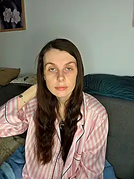 Snapshot of chachalette444 chatting on February 14, 2026, 12:35 pm chachalette444 online show from February 14, 2026, 12:35 pm