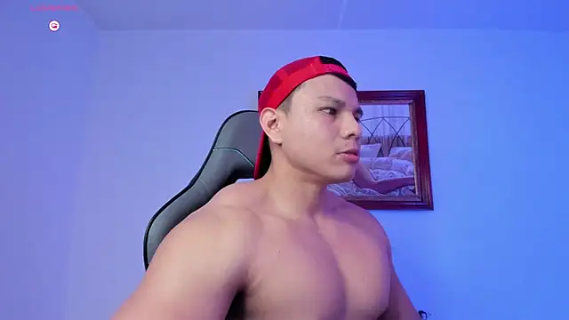 Snapshot of RoyConstance chatting on February 28, 2026, 9:27 pm RoyConstance online show from February 28, 2026, 9:27 pm