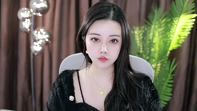 Qiaoqiao  online show from January 27, 2025, 2:31 am