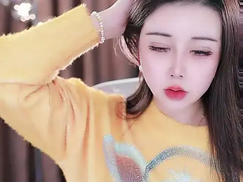 Qiaoqiao  online show from February 25, 2025, 12:55 pm