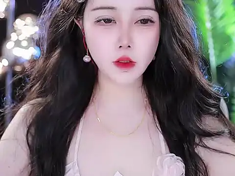 Qiaoqiao  online show from March 19, 2025, 12:56 pm