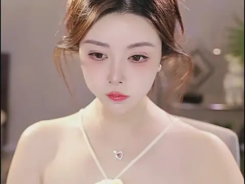 Qiaoqiao  online show from January 31, 2026, 7:45 pm