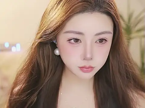 Qiaoqiao  online show from June 1, 2026, 3:58 pm