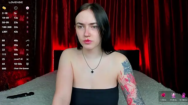 Snapshot of Witch_Lady chatting on March 29, 2026, 6:13 am Witch Lady online show from March 29, 2026, 6:13 am