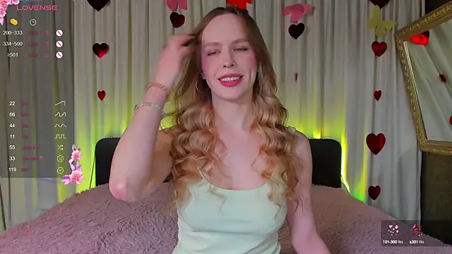 Snapshot of _Sandra_Tender_ chatting on March 3, 2025, 7:32 am  Sandra Tender  online show from March 3, 2025, 7:32 am