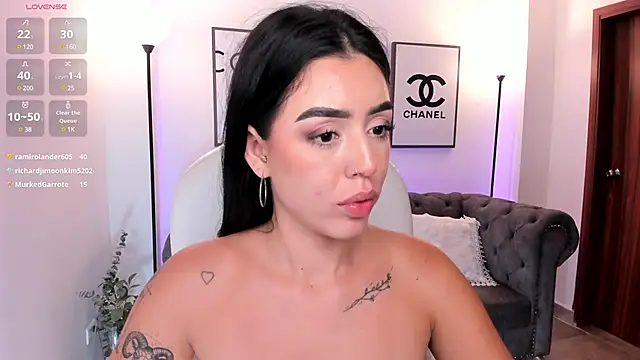 zoee jackson online show from March 22, 2025, 1:32 am