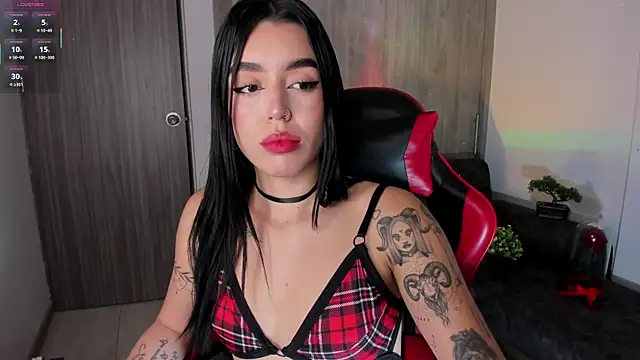 Snapshot of zoee_jackson chatting on March 11, 2026, 3:23 am zoee jackson online show from March 11, 2026, 3:23 am