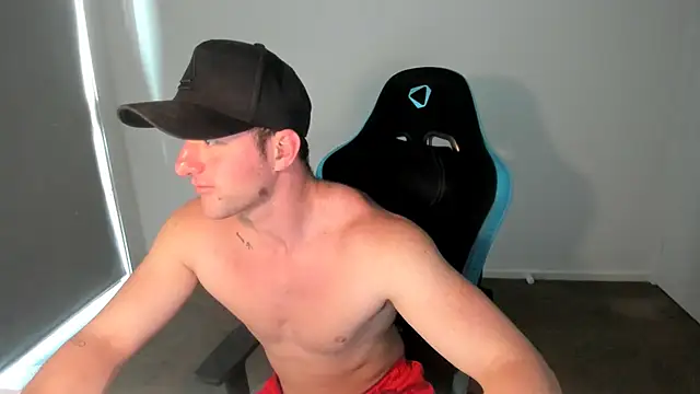  DownUnderFit  online show from November 13, 2025, 11:25 pm