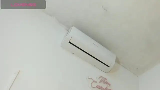 vera candella online show from September 11, 2025, 11:21 am