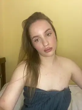 EdnaBradley online show from February 17, 2026, 11:11 pm