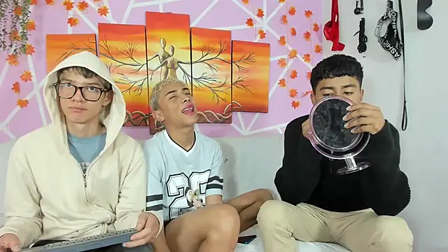 Snapshot of Fresahot2005 chatting on March 20, 2025, 8:29 pm Fresahot2005 online show from March 20, 2025, 8:29 pm