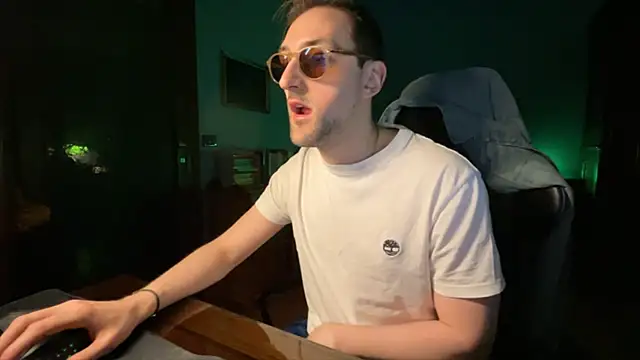 Stefisexy91 online show from February 20, 2026, 7:58 pm