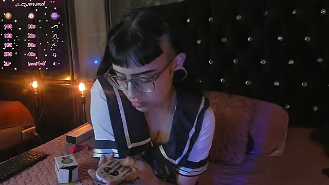 Snapshot of Cintya_Kros chatting on October 29, 2025, 7:15 pm Cintya Kros online show from October 29, 2025, 7:15 pm