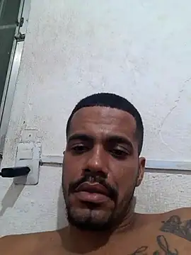 Snapshot of Srdan28 chatting on April 14, 2026, 8:09 am Srdan28 online show from April 14, 2026, 8:09 am