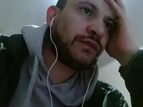 camiloking1720 online show from January 24, 2025, 7:08 am