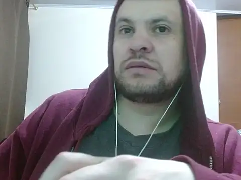 camiloking1720 online show from January 6, 2026, 8:34 pm