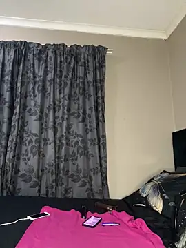 cardibabe online show from March 27, 2026, 8:52 pm