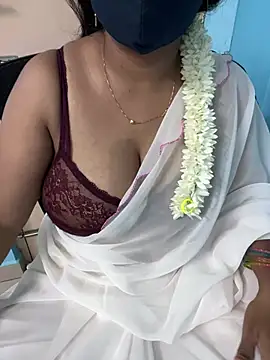 Snapshot of sajeetha chatting on April 29, 2026, 6:28 am sajeetha online show from April 29, 2026, 6:28 am