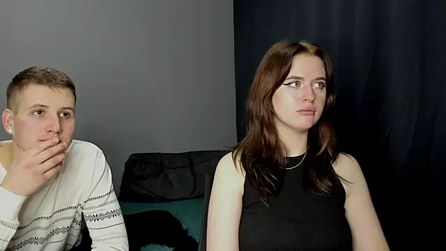 Snapshot of Pinku_kitsune chatting on December 11, 2024, 12:34 pm Pinku kitsune online show from December 11, 2024, 12:34 pm