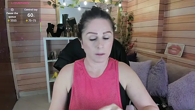 Victoria collins 1 online show from February 15, 2026, 11:19 am