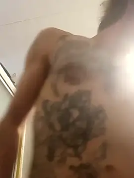 Snapshot of luke_thighwalker2469 chatting on December 8, 2024, 5:44 pm luke thighwalker2469 online show from December 8, 2024, 5:44 pm