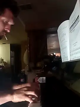 Snapshot of luke_thighwalker2469 chatting on December 31, 2024, 6:46 pm luke thighwalker2469 online show from December 31, 2024, 6:46 pm