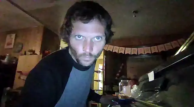 Snapshot of luke_thighwalker2469 chatting on January 10, 2025, 4:12 am luke thighwalker2469 online show from January 10, 2025, 4:12 am