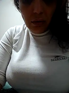 Snapshot of nazii010 chatting on October 18, 2025, 2:47 am nazii010 online show from October 18, 2025, 2:47 am