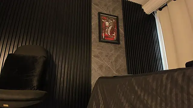 Snapshot of BambiiQueen chatting on March 2, 2025, 12:43 pm BambiiQueen online show from March 2, 2025, 12:43 pm