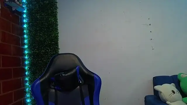 Demitryo online show from April 5, 2026, 5:04 am