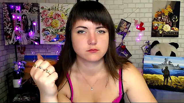 Darina M  online show from September 25, 2025, 4:38 am