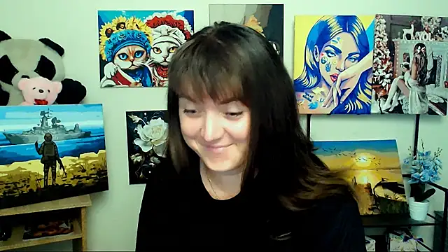 Snapshot of Darina_M_ chatting on June 24, 2026, 4:33 am Darina M online show from June 24, 2026, 4:33 am