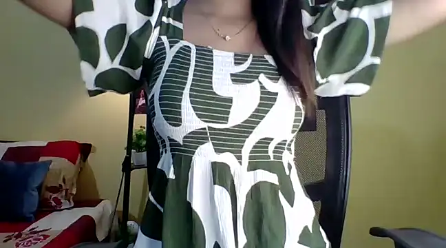 Snapshot of Nicole-wallace chatting on January 24, 2025, 11:37 am Nicole-wallace online show from January 24, 2025, 11:37 am