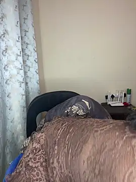 Snapshot of DarkBerry87 chatting on March 4, 2026, 7:42 pm DarkBerry87 online show from March 4, 2026, 7:42 pm