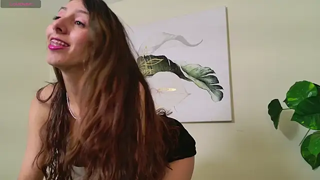 luna willians online show from April 16, 2026, 9:39 pm