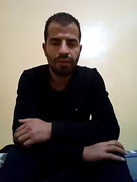 Snapshot of Bisex_activ19 chatting on December 6, 2024, 7:54 am Bisex activ19 online show from December 6, 2024, 7:54 am
