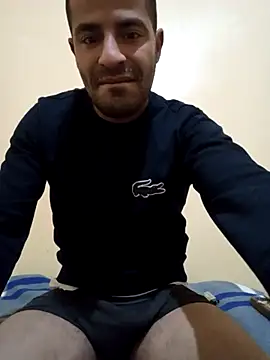 Snapshot of Bisex_activ19 chatting on December 17, 2024, 8:01 am Bisex activ19 online show from December 17, 2024, 8:01 am