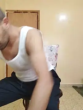 Bisex activ19 online show from July 5, 2026, 9:27 am