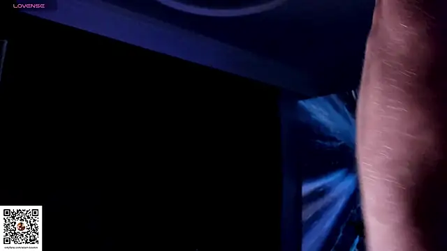 ADAM BOUTON  online show from April 27, 2026, 11:47 pm