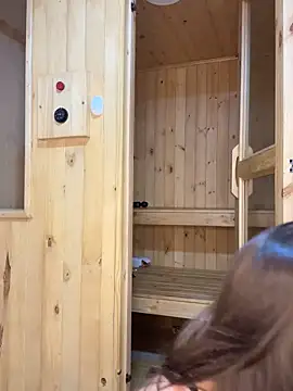 Barbielatinas online show from November 23, 2025, 3:50 am