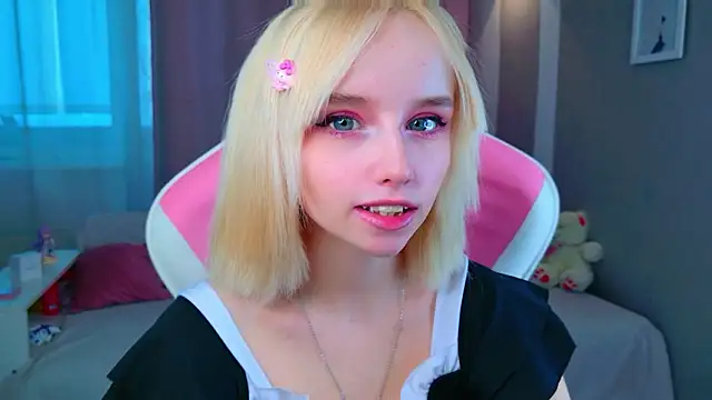 b4by LoL1 online show from March 15, 2026, 1:06 pm