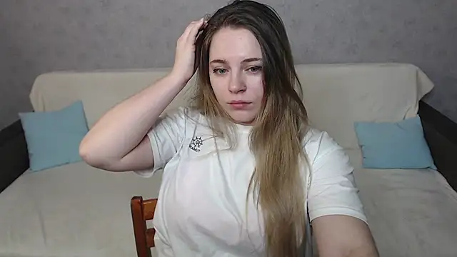 Snapshot of _Sweet_Lana chatting on February 3, 2025, 12:14 pm  Sweet Lana online show from February 3, 2025, 12:14 pm