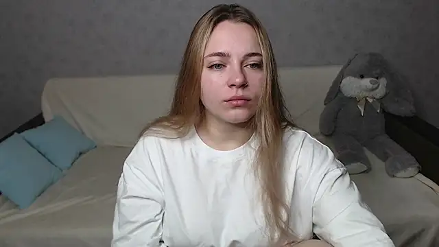 Snapshot of _Sweet_Lana chatting on October 6, 2025, 6:44 am  Sweet Lana online show from October 6, 2025, 6:44 am