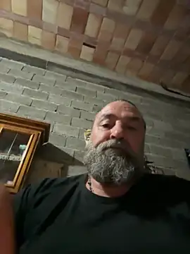 Snapshot of ros217 chatting on September 18, 2025, 10:12 pm ros217 online show from September 18, 2025, 10:12 pm