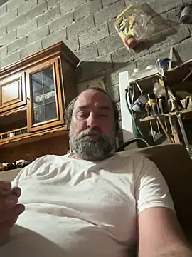 ros217 online show from May 5, 2026, 9:12 pm