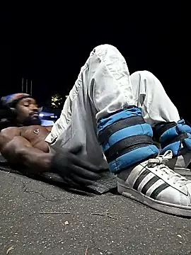 Siriss boyrag online show from February 10, 2026, 4:05 am